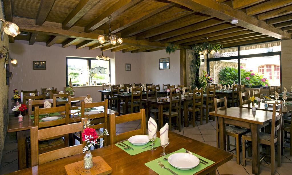 Hotel La Table Du Chaffour Saint-Geniès-Bellevue Exteriér fotografie