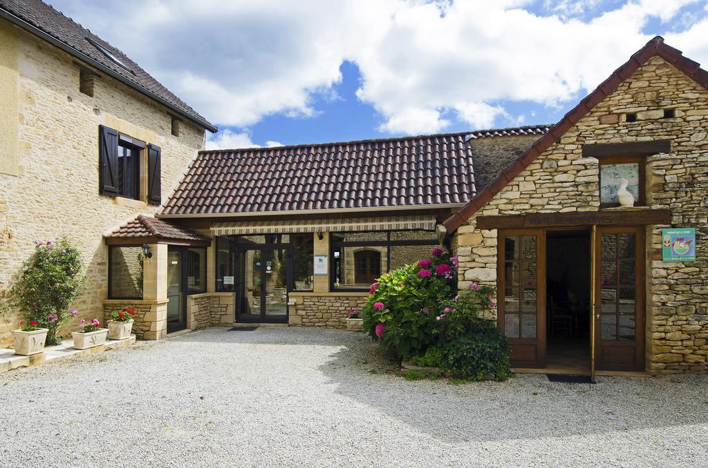 Hotel La Table Du Chaffour Saint-Geniès-Bellevue Exteriér fotografie