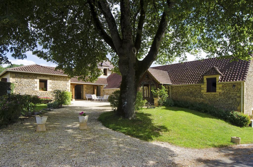 Hotel La Table Du Chaffour Saint-Geniès-Bellevue Exteriér fotografie