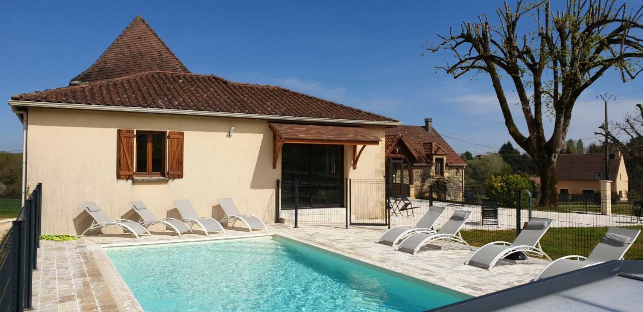 Hotel La Table Du Chaffour Saint-Geniès-Bellevue Exteriér fotografie