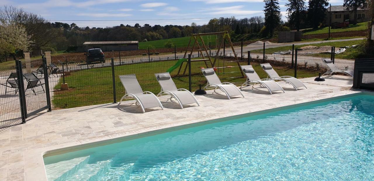 Hotel La Table Du Chaffour Saint-Geniès-Bellevue Exteriér fotografie